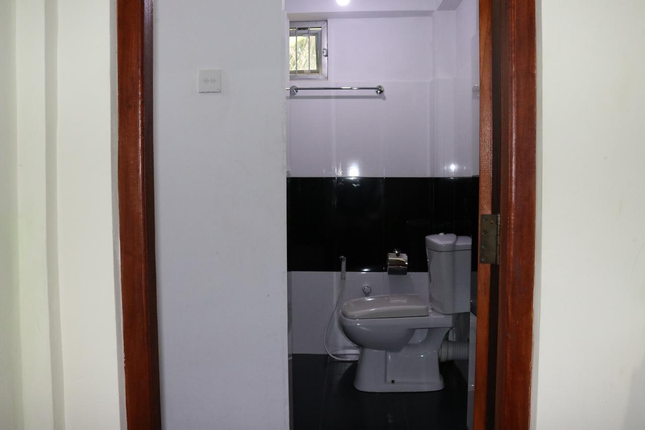 Sanasuma Rest Hotel Анурадхапура Екстериор снимка